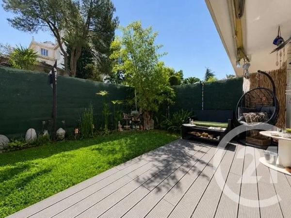 Appartement F3 à vendre  3 pièces - 60,64 m 2   CANNES LA BOCCA  - 06