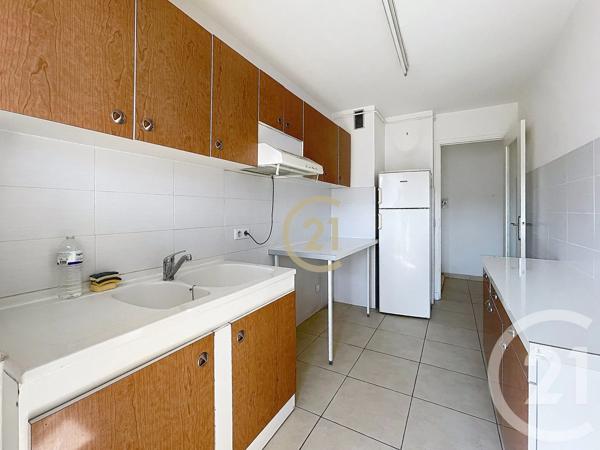 Appartement F3 à vendre  3 pièces - 60,64 m 2   CANNES LA BOCCA  - 06