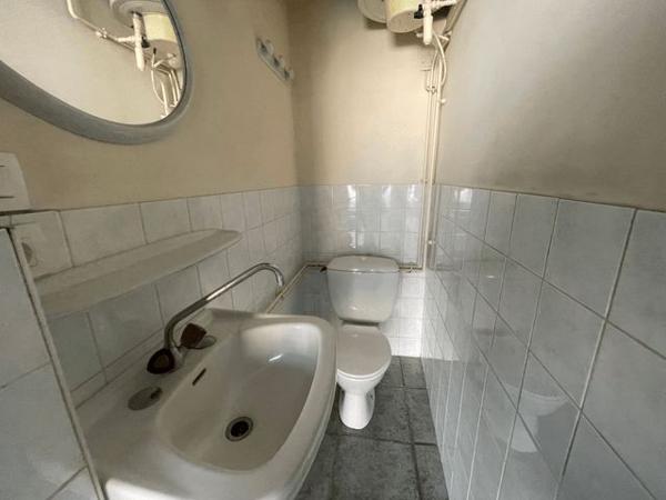 Local commercial 1 pièce T1 F1 22.9 m² à Albi 10 AVENUE ALBERT THOMAS 81000 à louer