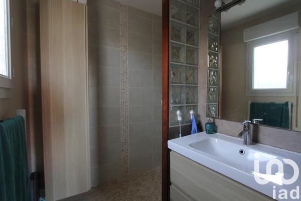 Maison à vendre 5 pièces 137 m² Cormelles-le-Royal