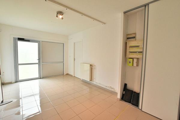 Local commercial fonctionnel proche de Bergerac