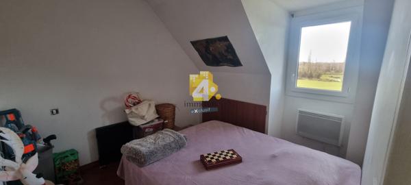 Maison - 7 pièces - 142 m²