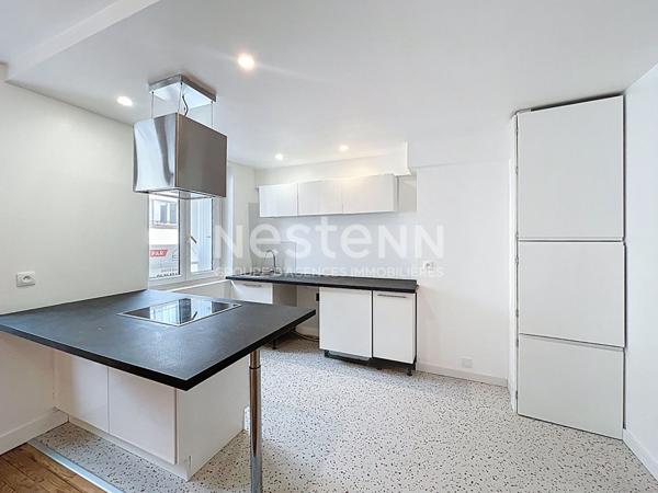 À vendre : Appartement spacieux de 4 pièces à Brest - secteur Recouvrance