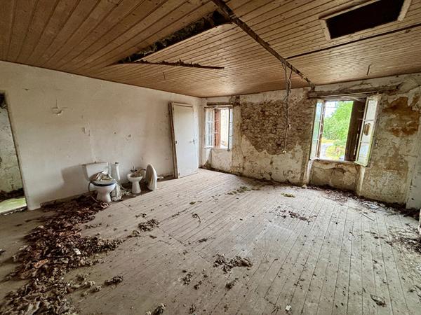 A vendre - Maison à rénover - 114m² - D5806