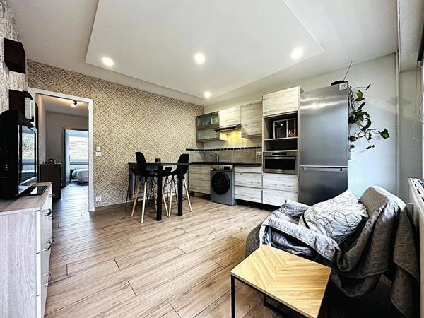 À VENDRE – Appartement T2 rénové avec balcon exposé sud