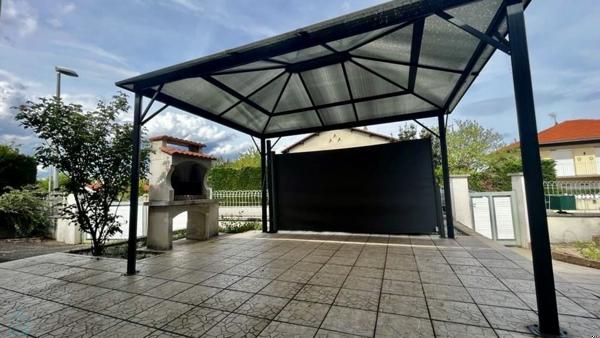 CHARMANT PAVILLON PROCHE COMMODITES