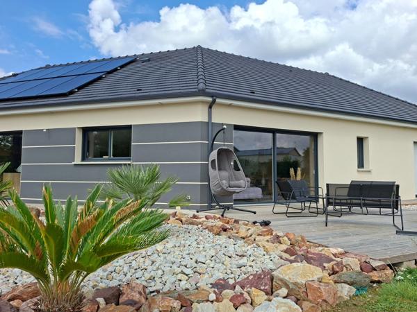 Maison Villa Plain pied NEuve 2022 Basse Conso 164 m2 + Dépendance neuve 117m2 , Parc Clos 5800m2