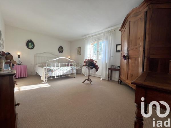 Maison à vendre 6 pièces 193 m² Saint-Émilion