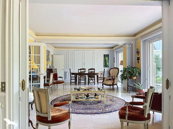 Maison à vendre 379 000 € Massaguel 8 p 241 m² DPE B