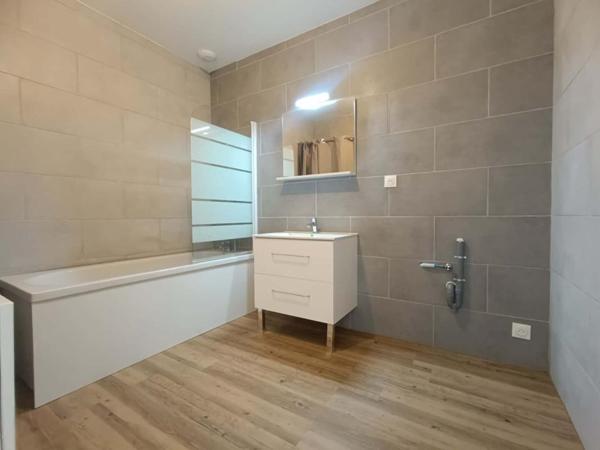 Appartement Istres 4 pièce(s) 101 m2 ET Terrasse