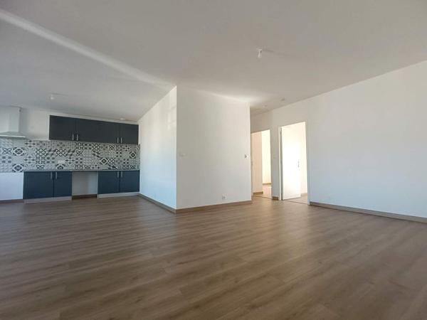 Appartement Istres 4 pièce(s) 101 m2 ET Terrasse