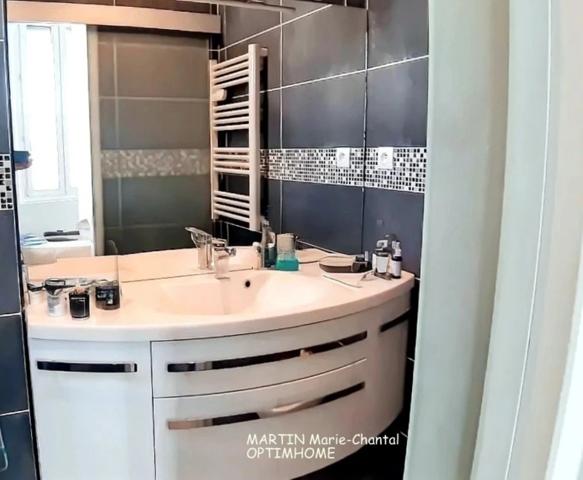 Rez-de-Jardin 13005 Marseille Rue Prunel – Rare avec Garage, Jardin Privatif et Cave