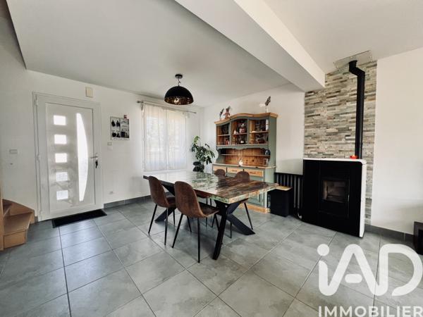 Maison à vendre 5 pièces 112 m² Villebernier