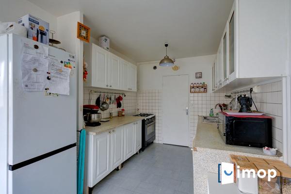 Appartement 4 pièces Métro Louis Aragon