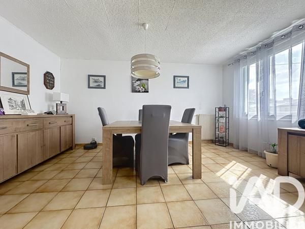 Maison à vendre 5 pièces 85,6 m² Rambouillet