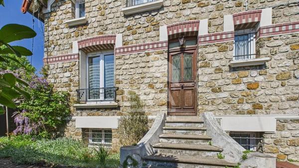 MAISON MEULIÈRE 5 PIÈCES 115 m² À ATHIS-MONS, SECTEUR CALME PROCHE TRAMWAY