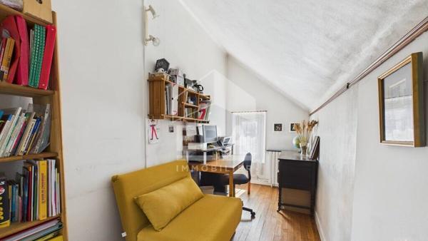 MAISON MEULIÈRE 5 PIÈCES 115 m² À ATHIS-MONS, SECTEUR CALME PROCHE TRAMWAY