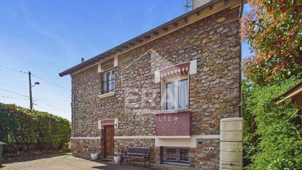 MAISON MEULIÈRE 5 PIÈCES 115 m² À ATHIS-MONS, SECTEUR CALME PROCHE TRAMWAY