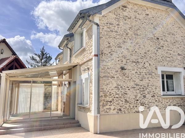 Maison à vendre 4 pièces 104 m² Saint-Fargeau-Ponthierry