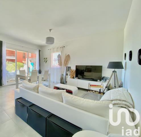 Appartement 2 pièces de 45 m² à Sète (34200)