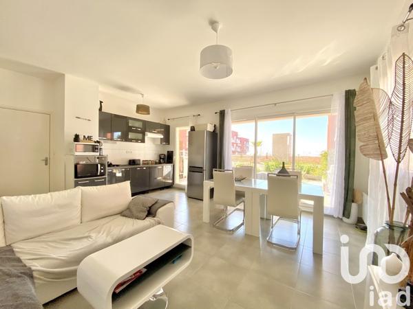 Appartement 2 pièces de 45 m² à Sète (34200)