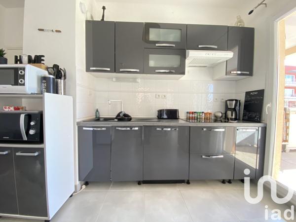 Appartement 2 pièces de 45 m² à Sète (34200)