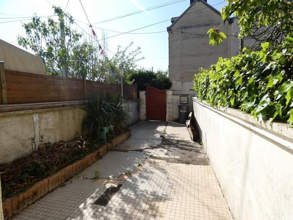 Maison de 70 m2 env 3 chambres Petit Quevilly au calme.