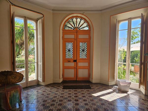 Appartement de charme à Grasse 3 pièces 106 m2