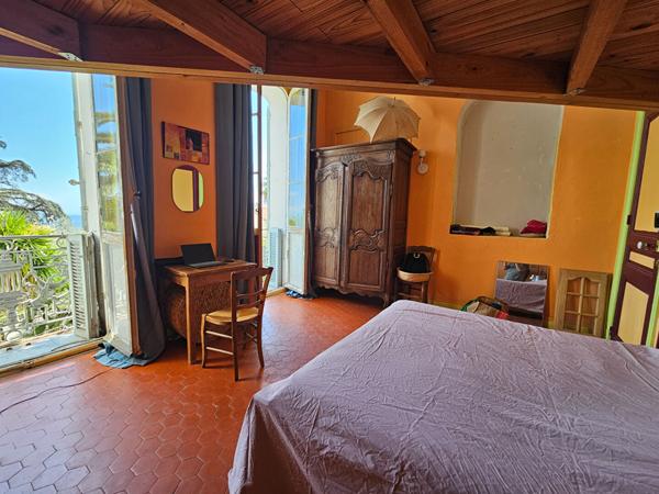 Appartement de charme à Grasse 3 pièces 106 m2