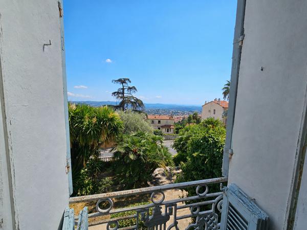 Appartement de charme à Grasse 3 pièces 106 m2