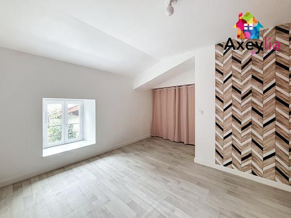 Arconsat (63250) A LOUER - ARCONSAT - MAISON 3 CHAMBRES AVEC TERRASSE ET DEPENDANCES