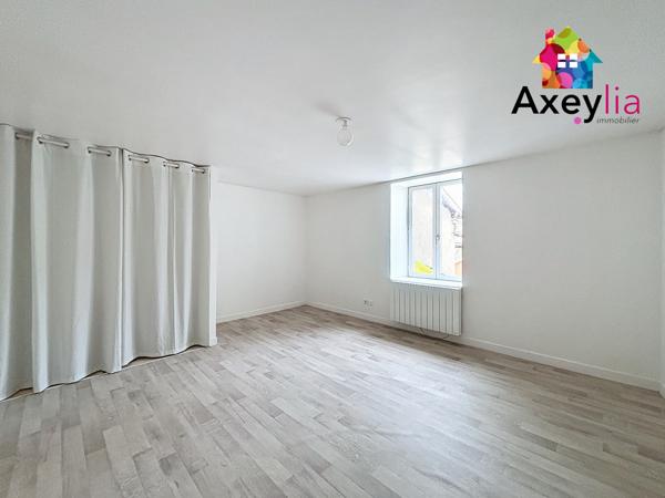 Arconsat (63250) A LOUER - ARCONSAT - MAISON 3 CHAMBRES AVEC TERRASSE ET DEPENDANCES