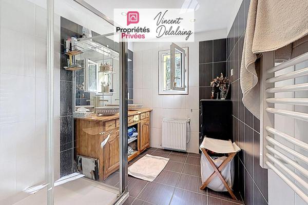 Maison T7  avec studio et piscine