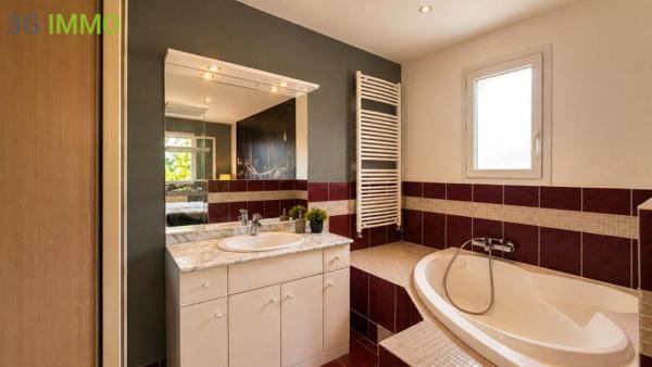 Vente / Ensemble de 2 maisons à Puget-sur-Argens (83480)