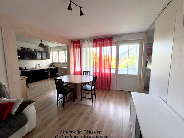 Appartement à vendre 4 pièces SAINT PIERRE EN FAUCIGNY (74)