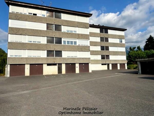 Appartement à vendre 4 pièces SAINT PIERRE EN FAUCIGNY (74)