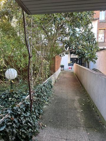 Appartement Saint Denis 1 pièce(s) 24.6 m2