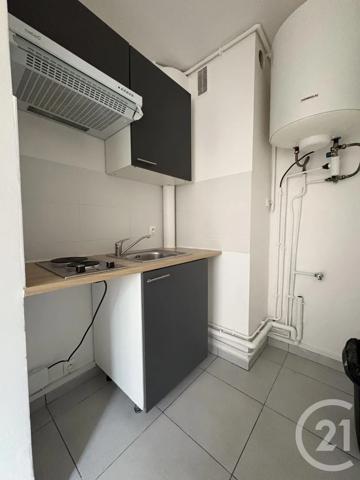 Appartement Studio à vendre  1 pièce - 26,62 m 2   ST DENIS  - 93