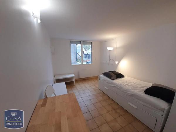 Appartement à louer 1 pièce 25m² Tours (37000)