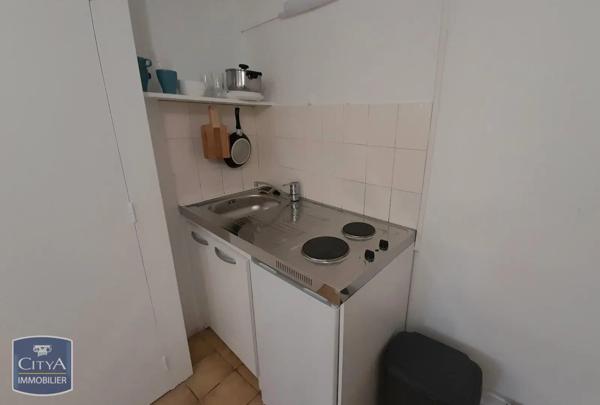 Appartement à louer 1 pièce 25m² Tours (37000)