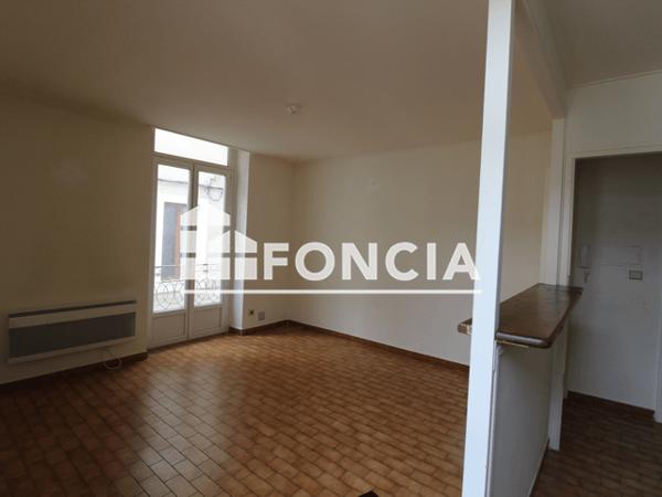 Location Appartement 2 pièces 41.6 m² - 3 RUE PLOTINE Nimes 30000
