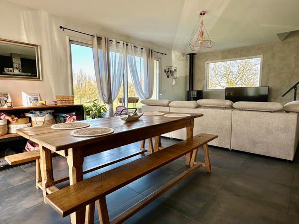 Maison à Beaumont-sur-Sarthe, 72170 - 6 pièces 130m²