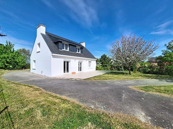 Maison sur terrain de 1280 m² proche des commodités
