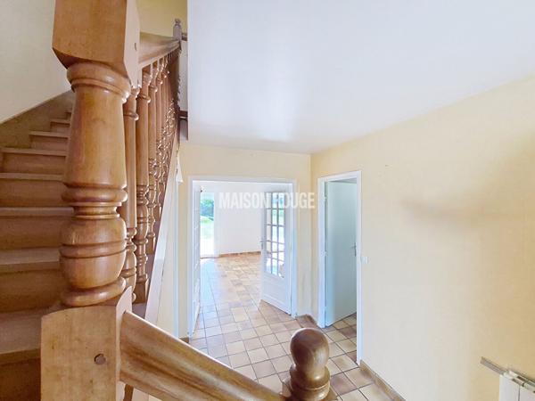 Maison sur terrain de 1280 m² proche des commodités