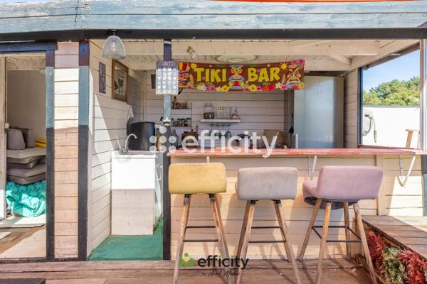 Maison
         5 pièces
        - 126 m² Exclusivité 349 900 €*