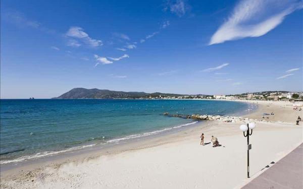 Appartement à vendre    3 pièces • 61,76 m2 La Seyne-sur-Mer