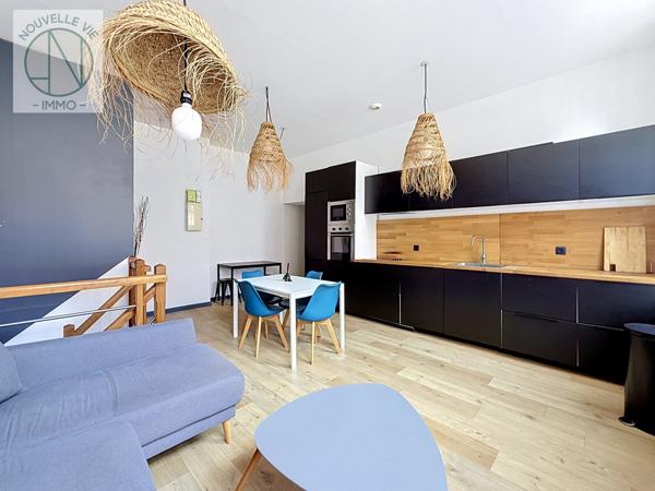 Duplex
                                                                                                                                                                                                                                                                                                                        3 pièce(s)                                                                                                                                                                                                          2 chambre(s)                                                                                                                                                                                                          83  m²