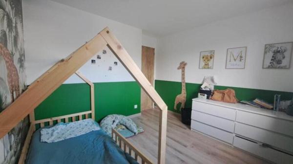 Maison à Combourg, 35270 - 5 pièces 88m²