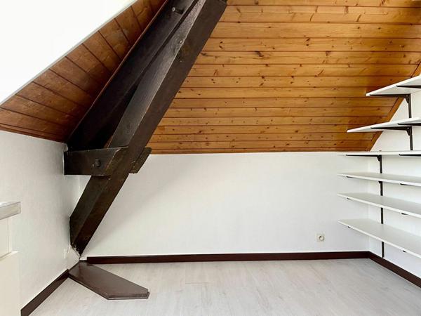 Appartement à vendre    2 pièces • 26,50 m2 Vesoul