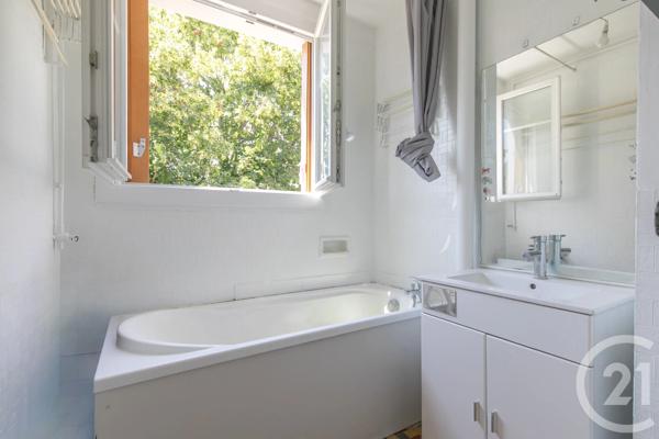 Appartement F4 à vendre  4 pièces - 63,40 m 2   CHAMPIGNY SUR MARNE  - 94